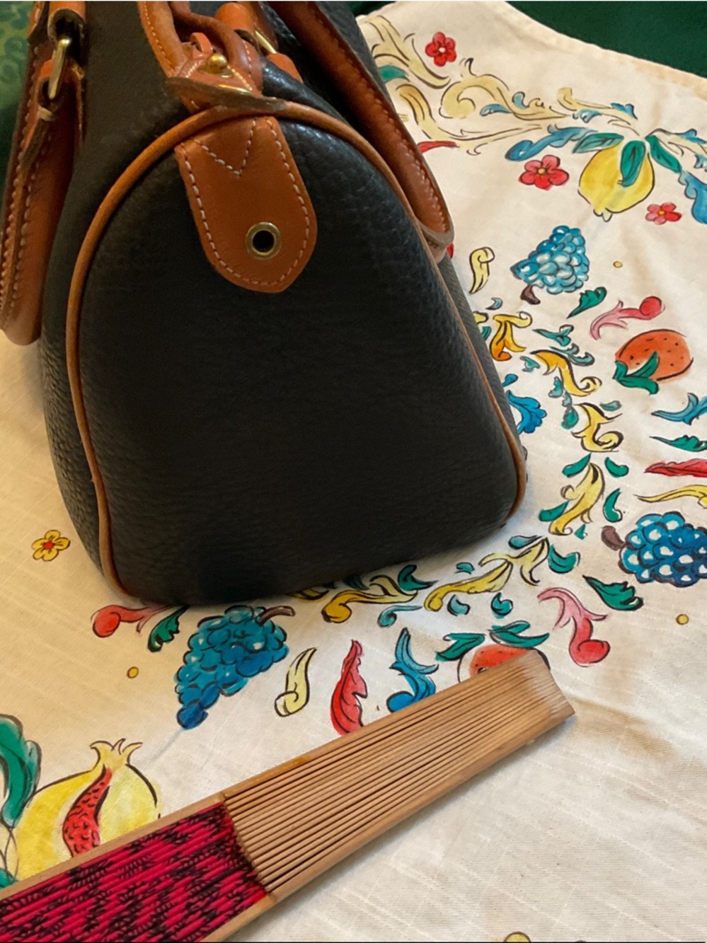Vintage Dooney and Burke Black Pebbled All Weather with Tan trimmings - Picture 6 of 13